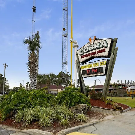 Shores Of Panama 1717 - 1 Bedroom Bunk Room Sleeps 6, Gulf-Front With Oversized Balcony! Condo